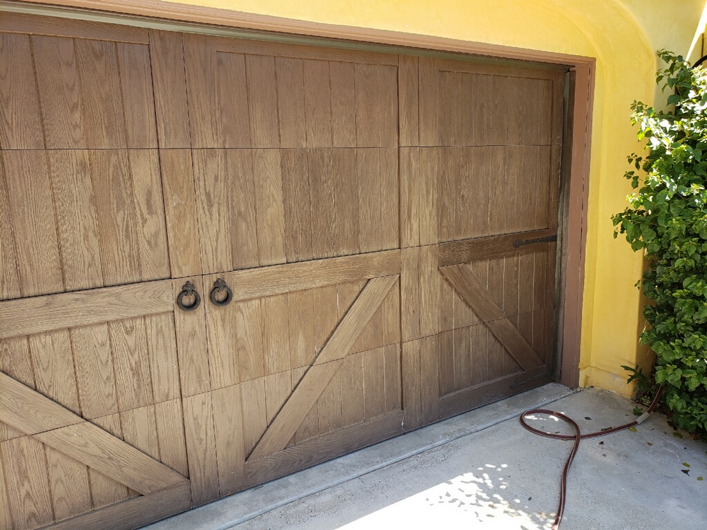 Modern Flush Panel